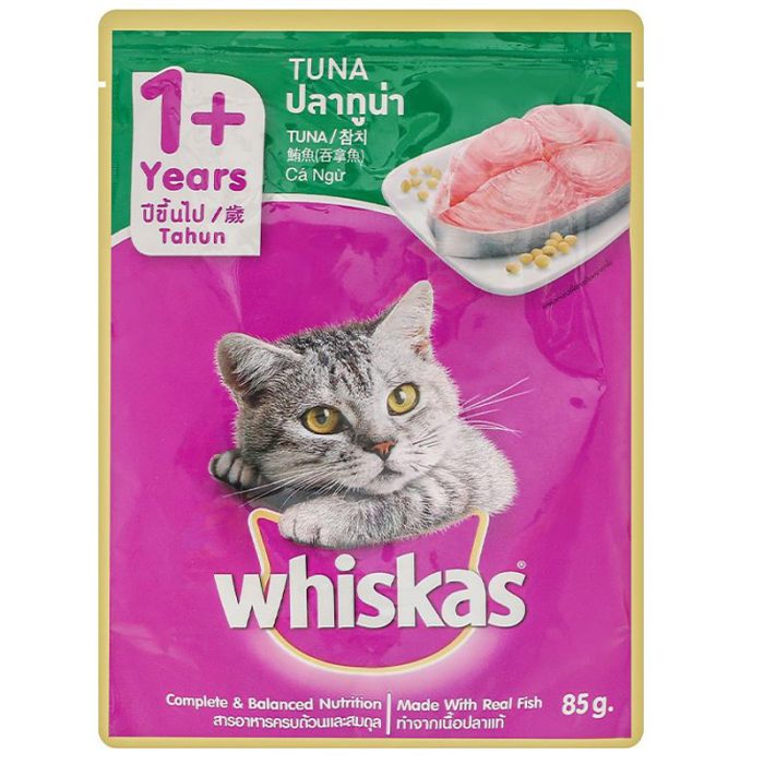 Sốt thức ăn cho mèo Whiskas cho mèo đang là món khoái khẩu rất được yêu thích hiện nay